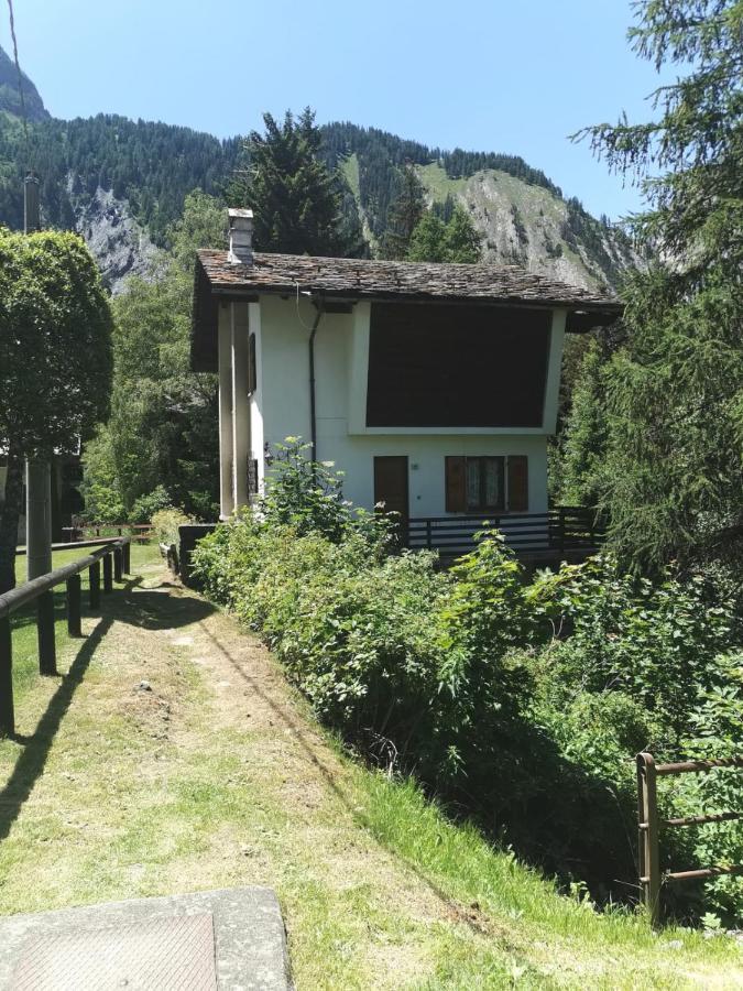 Casa Con Giardino Vista Monte Bianco * Courmayeur